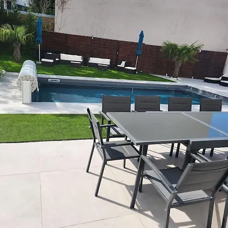 Villa Muka House